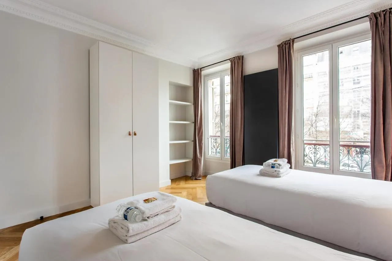 Apartment Magnificent - 3br- 8p - Batignolles Paris