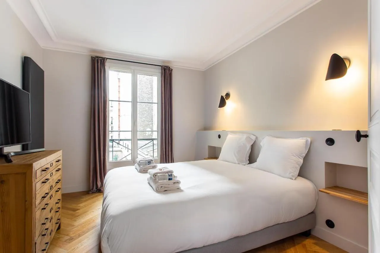 アパート Magnificent - 3br- 8p - Batignolles *