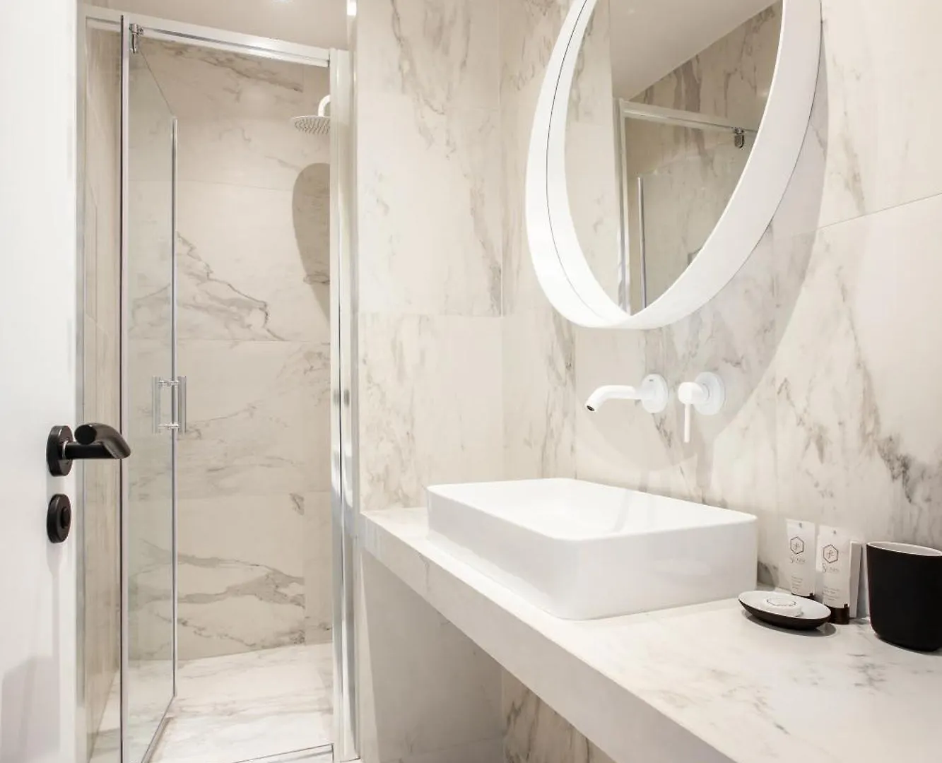 アパート Magnificent - 3br- 8p - Batignolles パリ
