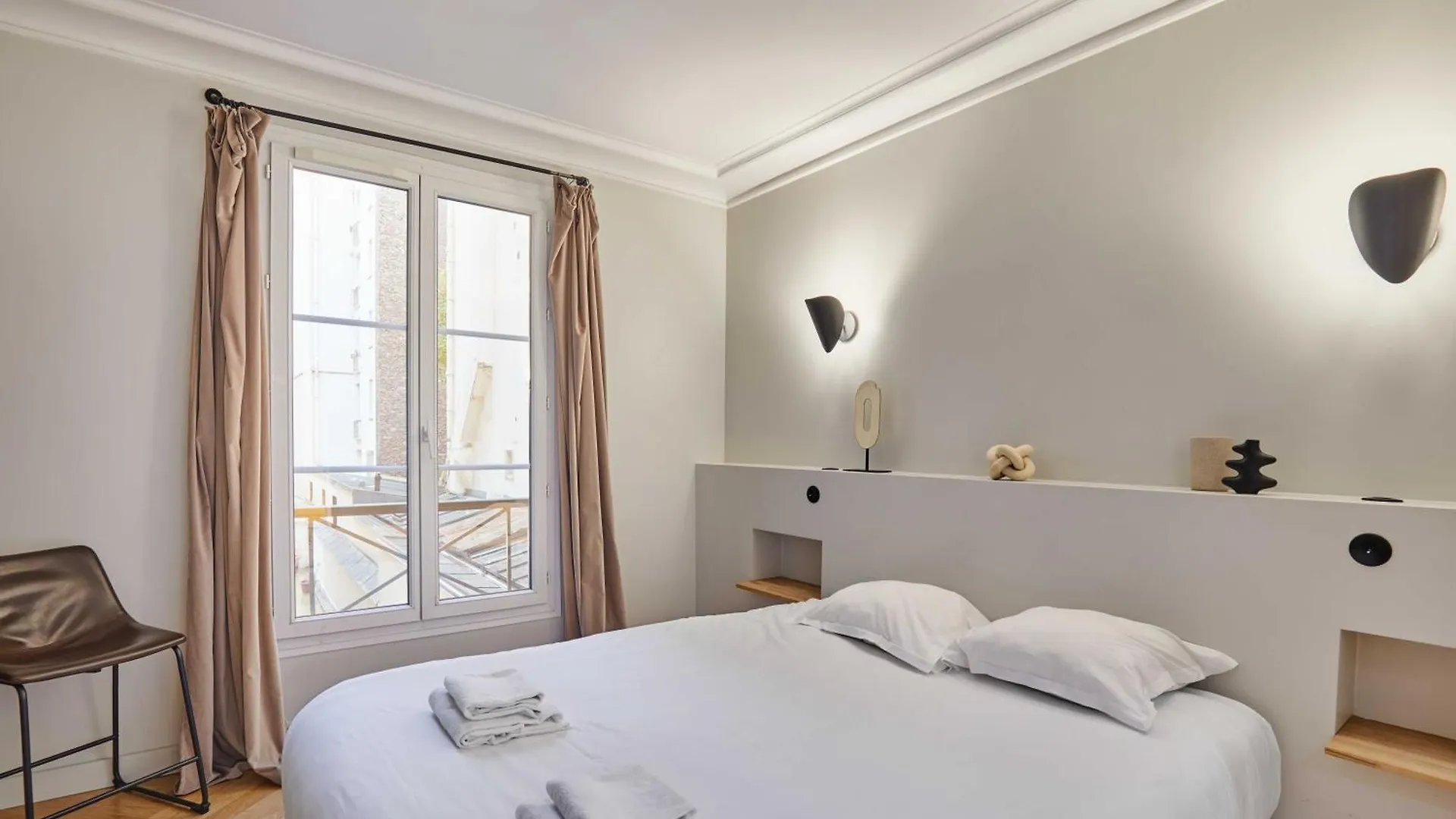 Magnificent - 3br- 8p - Batignolles