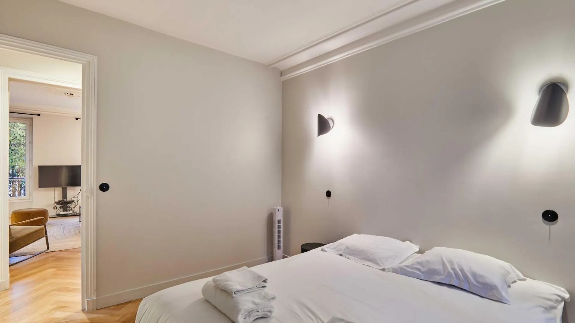 Magnificent - 3br- 8p - Batignolles * パリ